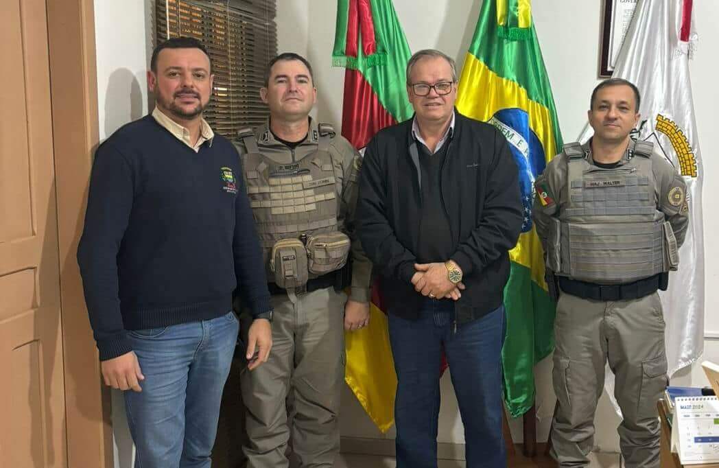 Capa Novo Comandante do 37° BPM se reúne com prefeito de Erval Seco para Fortalecer Segurança Pública