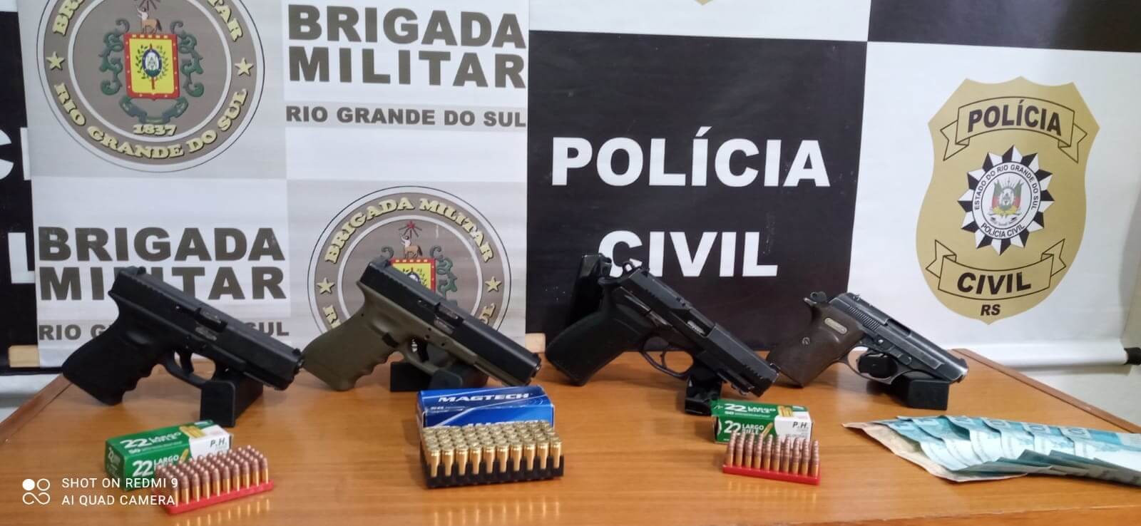 Capa Polícia prende homem que portava quatro pistolas e 150 munições no interior de Tiradentes do Sul