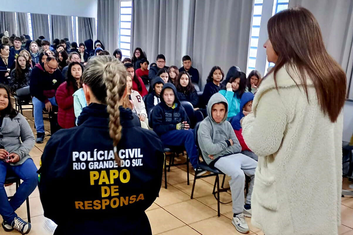 Capa Polícia Civil realiza ações educativas com estudantes em Tenente Portela e Chiapetta