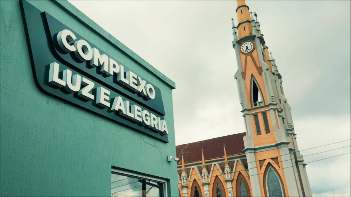 Capa Fundação Monsenhor Vitor Batistella e Livraria Diocesana passam a integrar a AEFW em aliança histórica