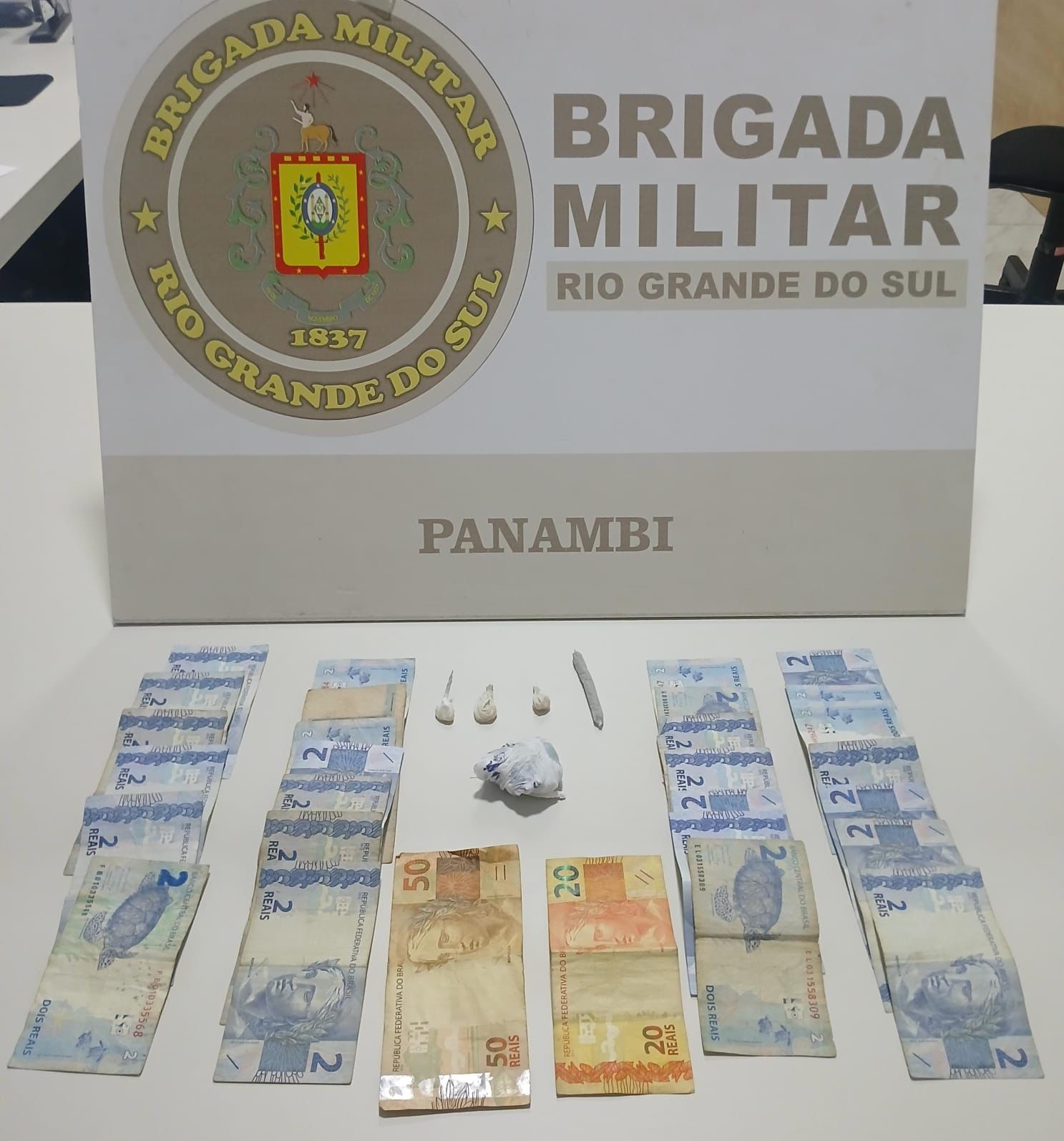 Capa Homem é preso por tráfico de drogas em Panambi