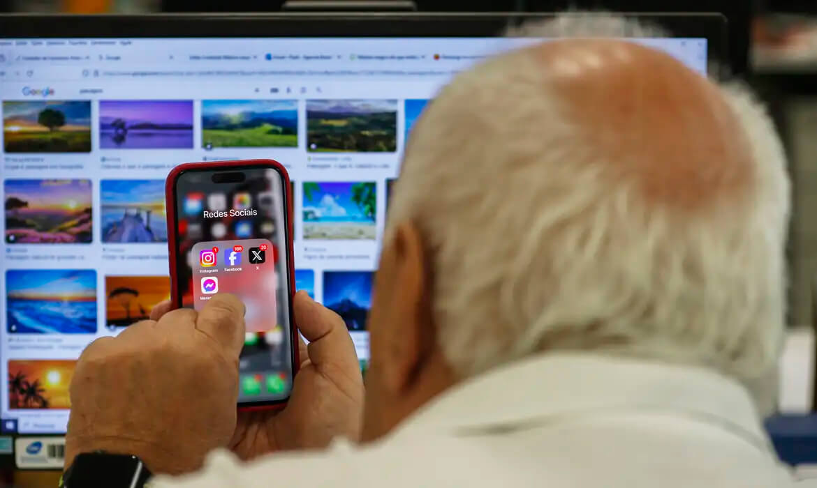 Capa Campanha dá dicas para uso seguro da internet por idosos