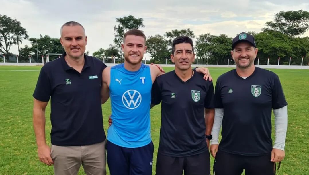 Capa Gabriel Busanello visita Escola de Rendimento RZ Sports