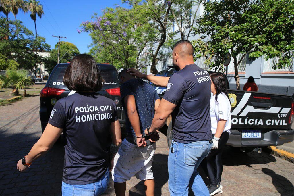 Capa Perícia vai analisar se crianças mortas pelo pai em Alvorada foram sedadas