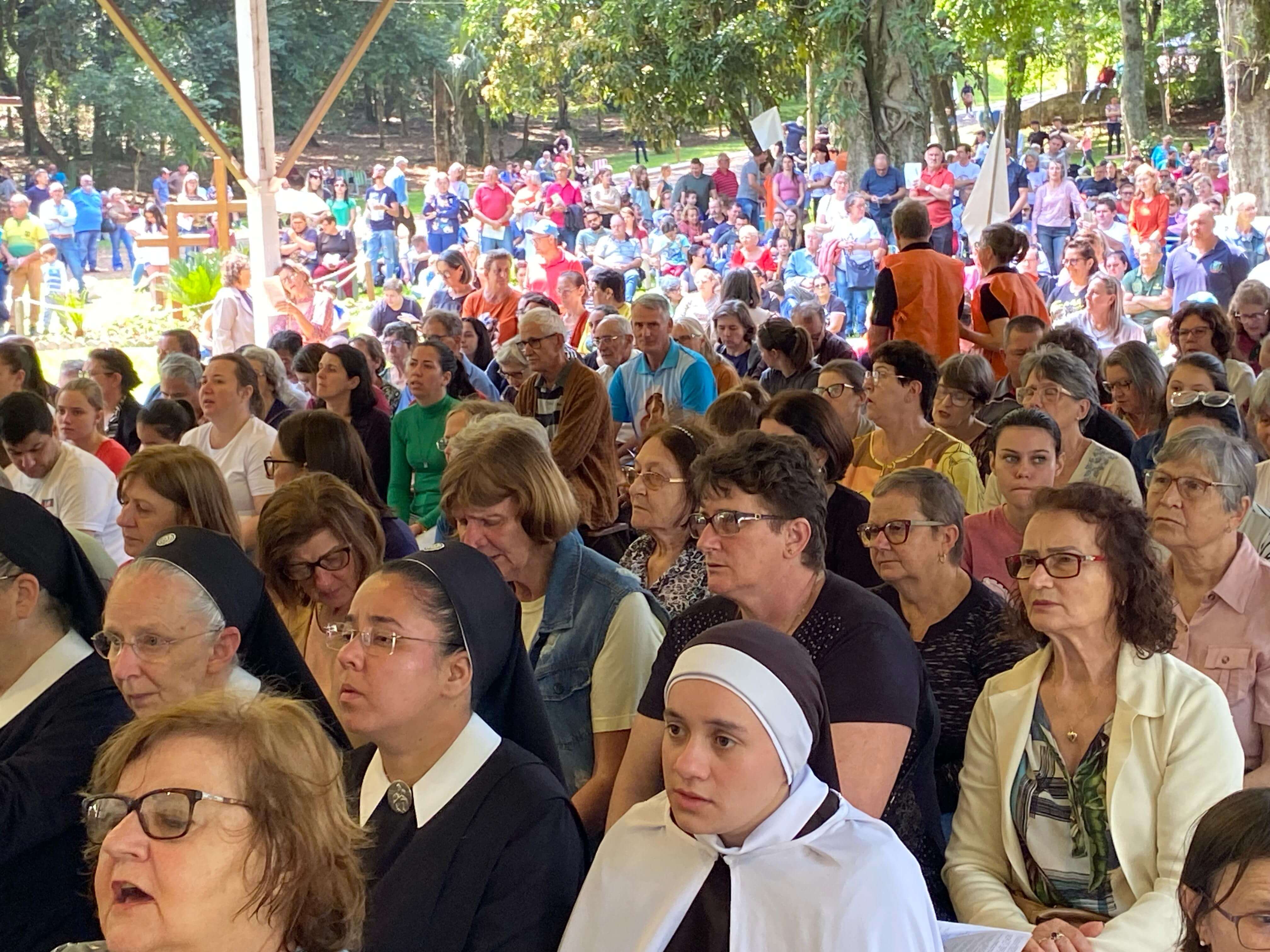Capa 29ª Romaria em honra aos Beatos Manuel e Adílio reúne milhares de fiéis, em Três Passos
