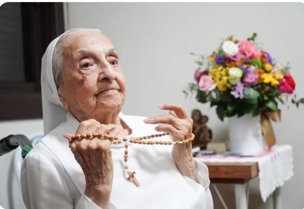 Capa Pessoa mais velha do mundo morre aos 116 anos no RS