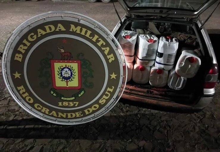 Capa Esperança do Sul: BM efetua prisão e apreende agrotóxico de origem estrangeira