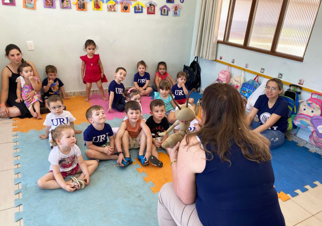 Capa Escola de Educação Básica da URI/FW promove 1ª Feira do Livro