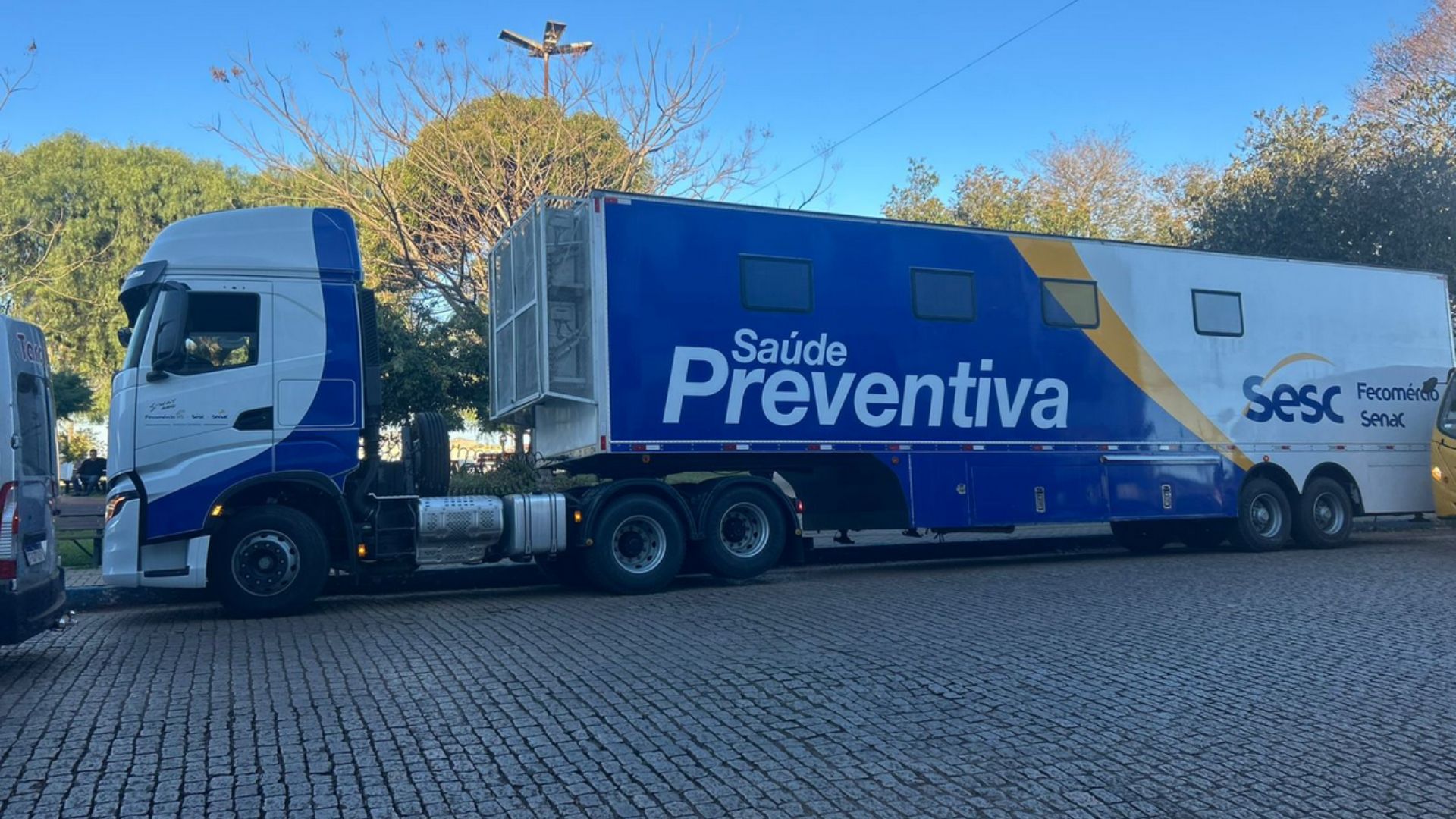 Capa Unidade de saúde preventiva do SESC chega às escolas de Palmeira das Missões