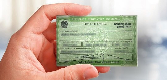 Capa TSE cancela quase 800 mil títulos de eleitores
