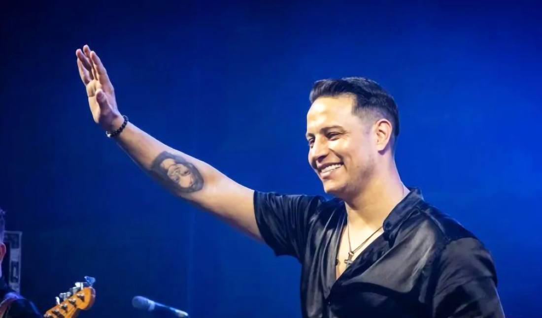 Capa Paulinho Dill deixa a banda Os Atuais