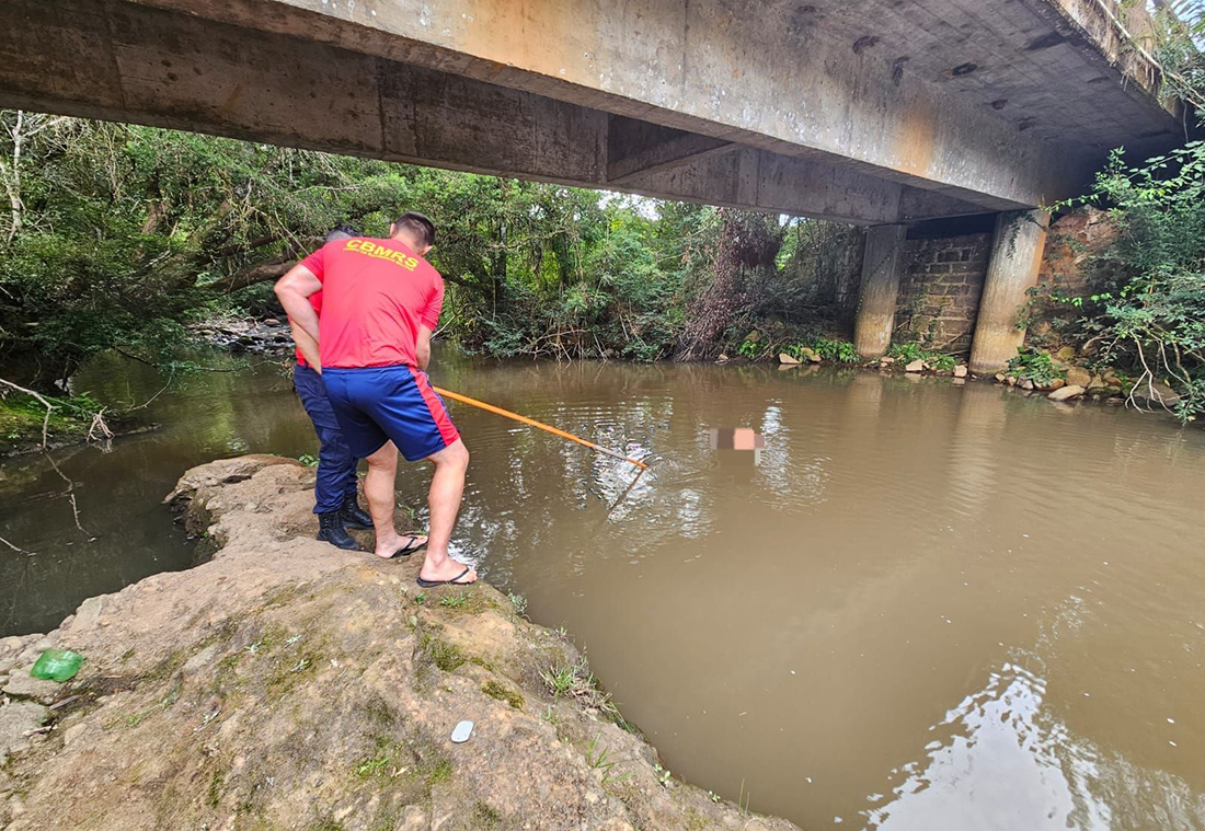 Capa Homem morre após afogamento em rio no interior do RS