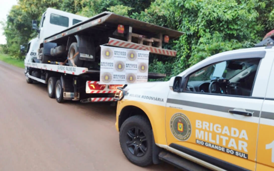 Capa Polícia Rodoviária localiza caminhão furtado em cima de guincho em Três Passos