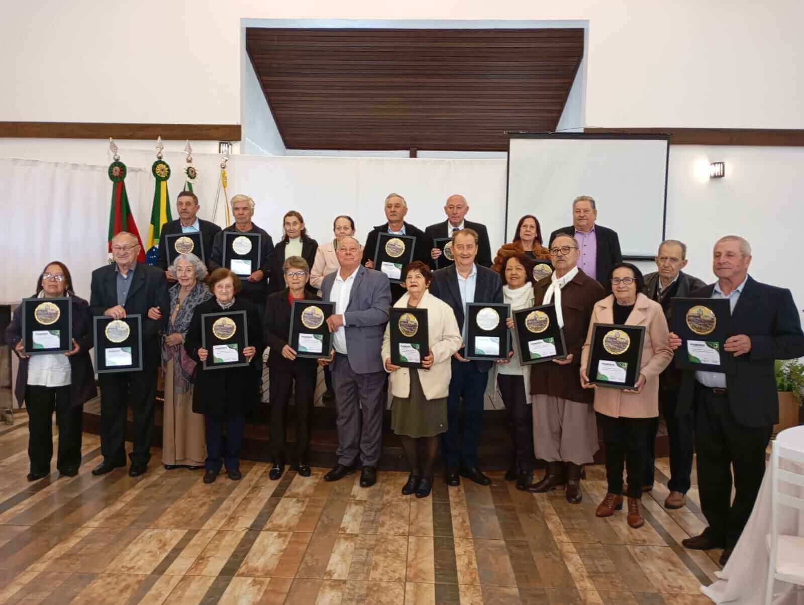 Capa Sessão dos Pioneiros acontece amanhã em comemoração aos 66 anos de Seberi