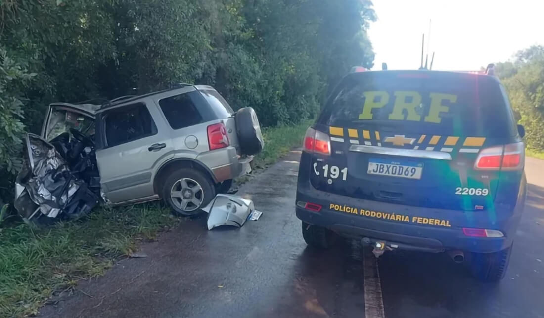 Capa Colisão frontal na BR-392 deixa dois mortos em Guarani das Missões