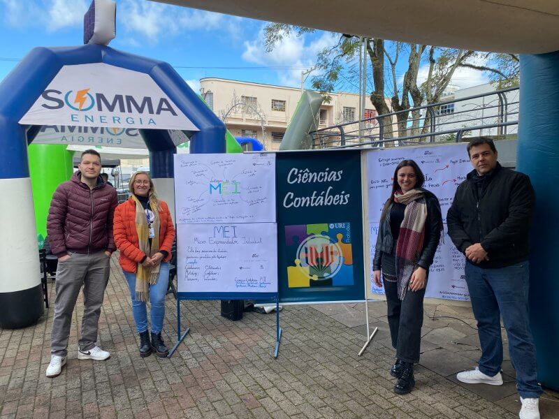 Capa Curso de Ciências Contábeis da URI promove integração universidade-comunidade através de projeto de extensão
