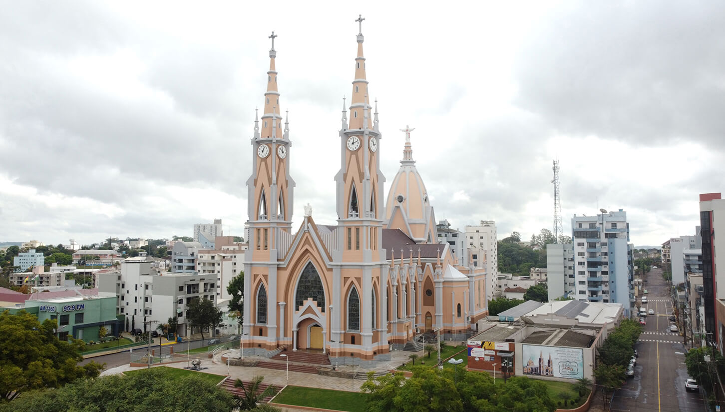 Capa Paróquia da Catedral Santo Antônio divulga programação da Semana Santa em Frederico Westphalen