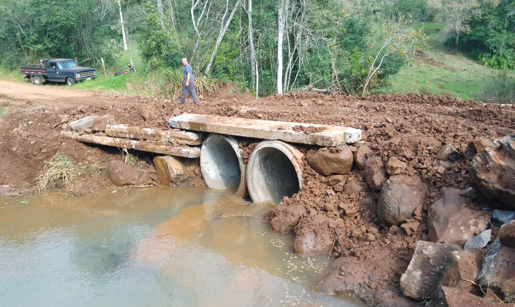 Capa Secretaria de Obras realiza serviços no interior de Seberi