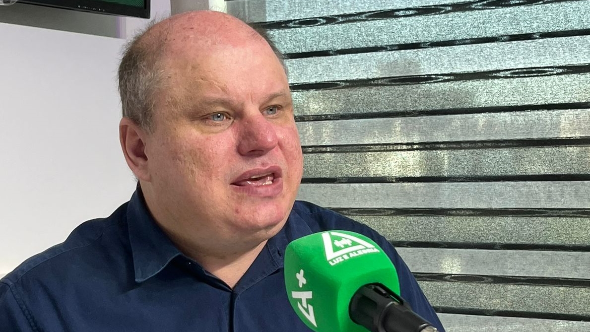 Capa Vinícius Girardi, novo presidente do União Frederiquense, participa do Café com Futebol