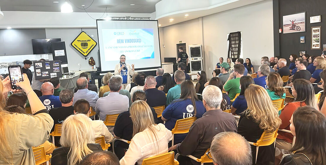 Capa URI/FW destaca ensino, pesquisa e inovação durante a Expofred 2025