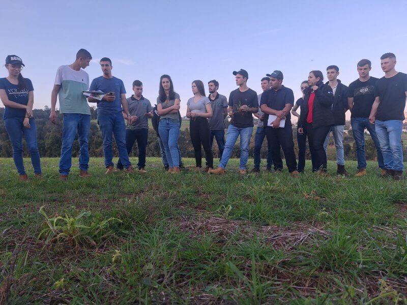 Capa Pedagogia da Alternância contribui com a evolução das propriedades