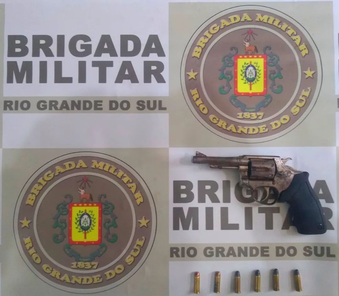 Capa Policiais prendem homem em Planalto