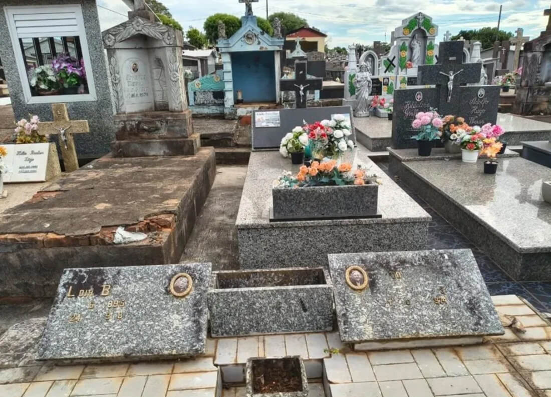 Capa Cemitério de Padre Gonzales sofre furto e vandalismo em Três Passos