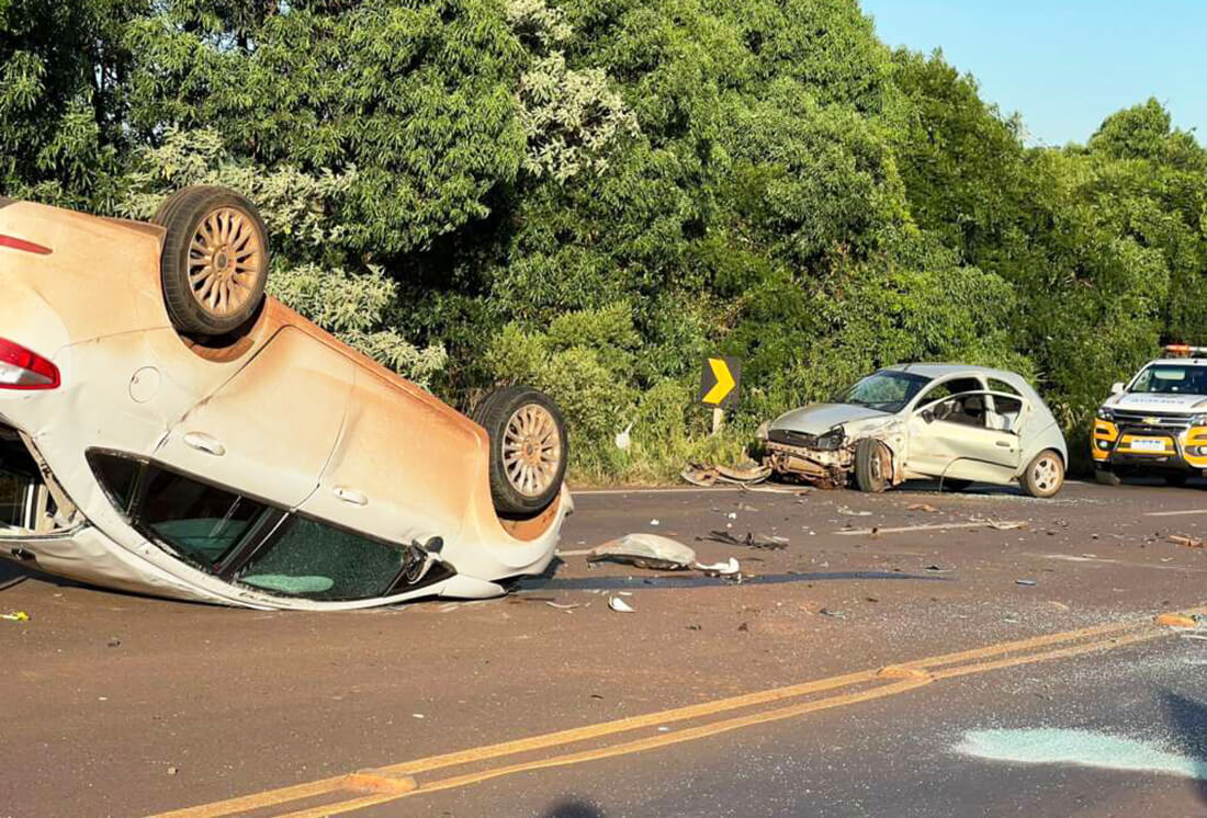 Capa Acidente entre dois veículos deixa feridos na RS-223 em Ibirubá