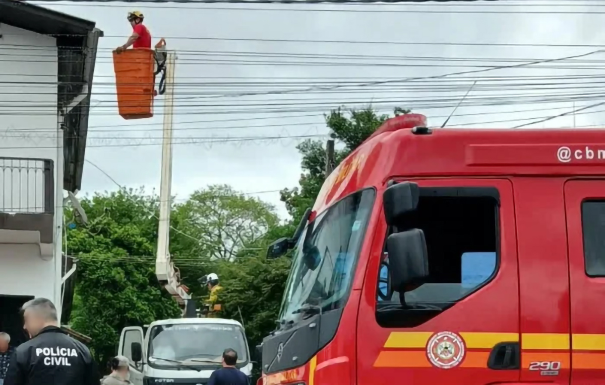 Capa Homem morre após sofrer descarga elétrica durante manutenção de painéis solares em Não-Me-Toque