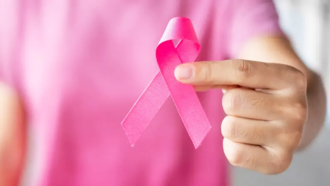 Capa Campanha Outubro Rosa alerta para o avanço de casos de câncer de mama