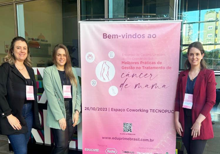 Capa Equipe multidisciplinar do HSVP participa de evento sobre câncer de mama