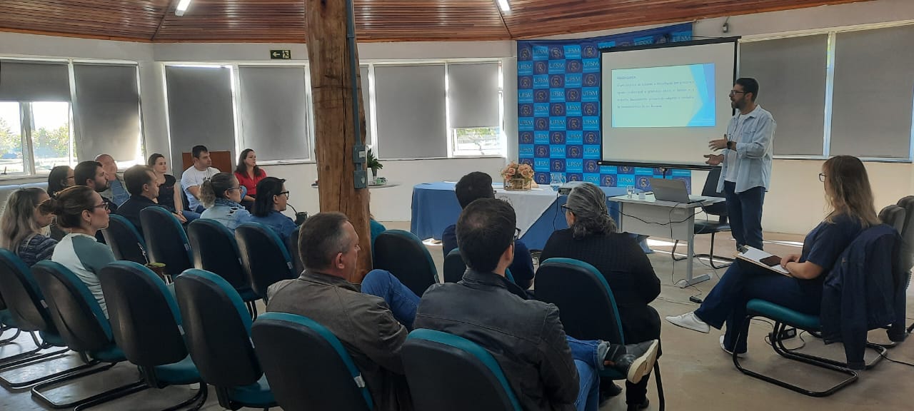 Capa UFSM/FW promove ação de incentivo à qualidade de vida no trabalho