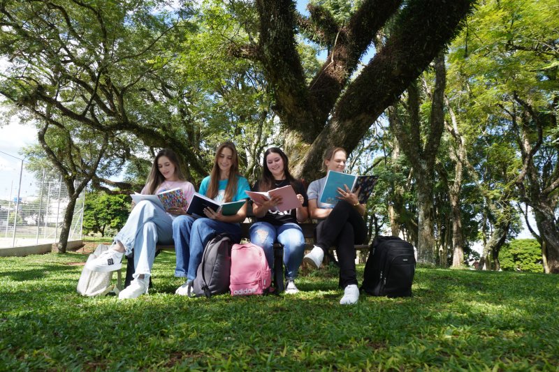 Capa URI/FW abre inscrições para Vestibular de Verão com novos cursos e ampla oferta de vagas