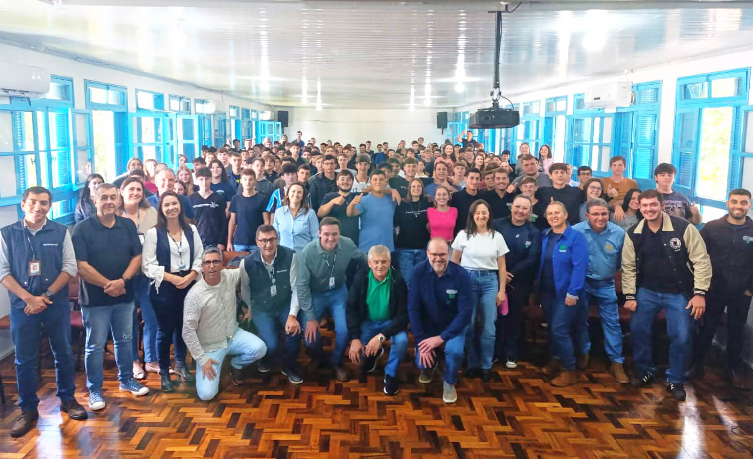 Capa De olho nos agricultores do futuro