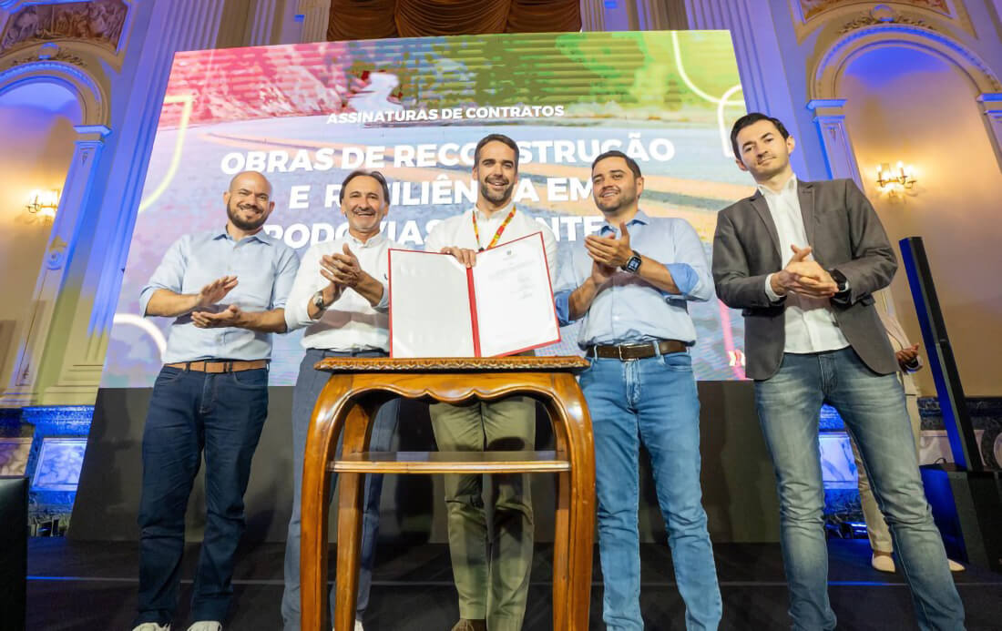 Capa Governador anuncia investimento de R$ 1,2 bilhão para reconstrução de estradas e pontes