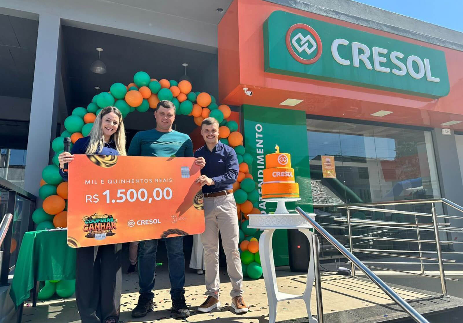 Capa Cresol realiza último sorteio mensal da campanha “Cooperar é Ganhar” e entra na reta final com prêmios de até R$ 1 milhão