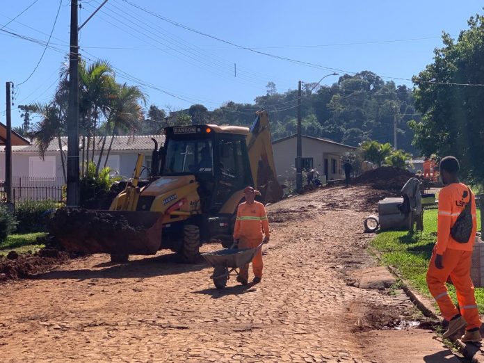 Capa Iraí: iniciada obras em mais uma via urbana