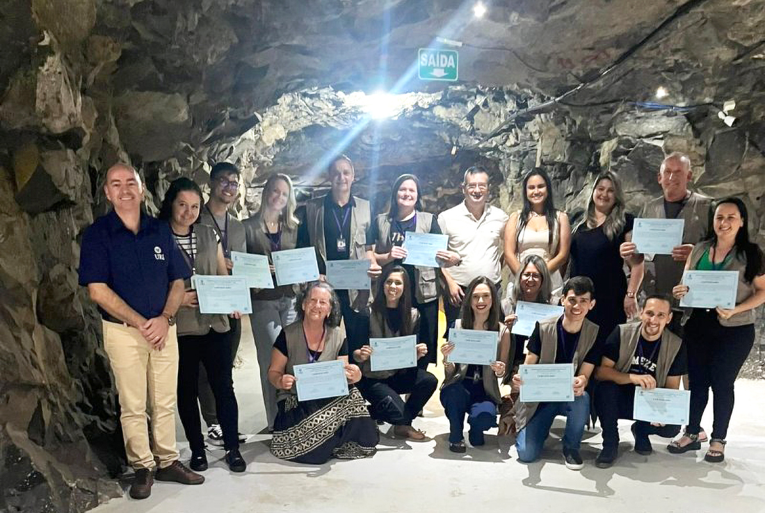 Capa Ametista do Sul promove capacitação em turismo para aprimorar atendimento e impulsionar economia local