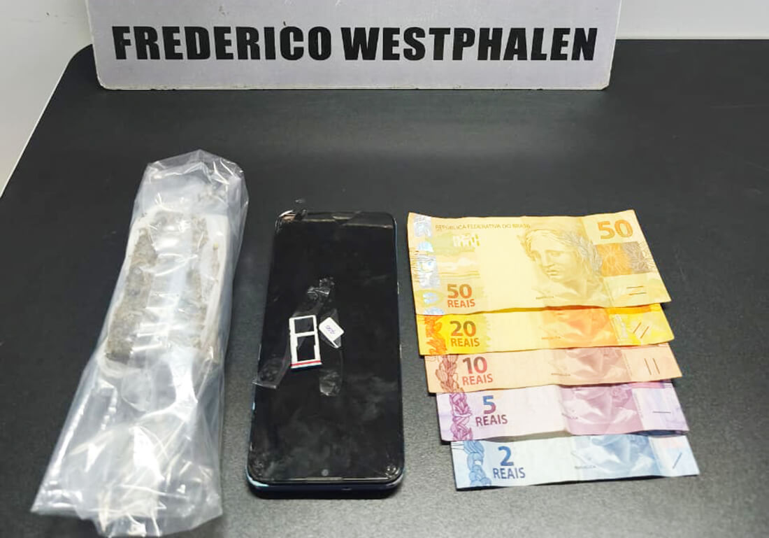 Capa Mulher é presa por tráfico de drogas em Frederico Westphalen com mais de 100g de maconha