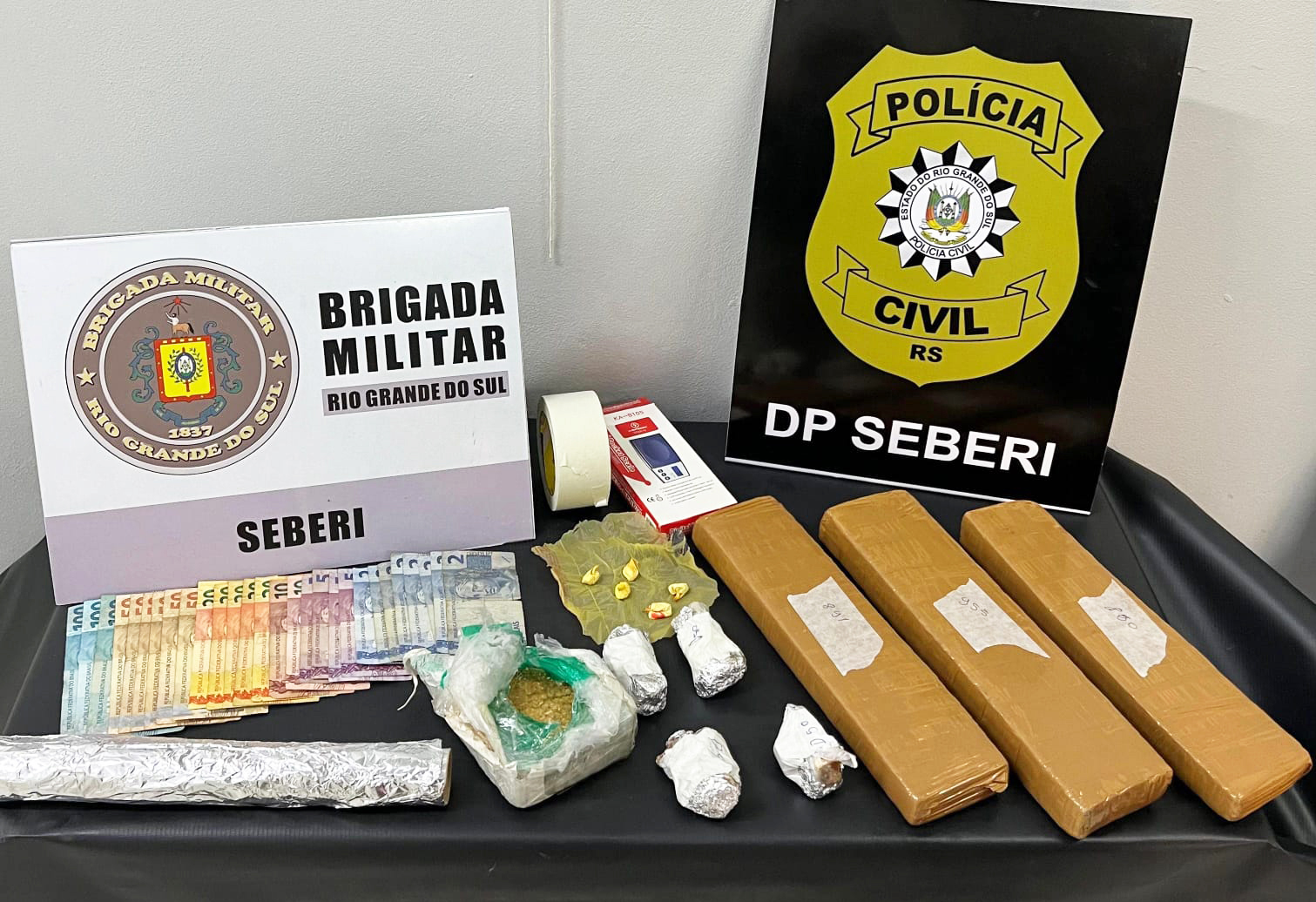 Capa Brigada Militar e Polícia Civil cumprem mandado de busca e apreensão em Seberi