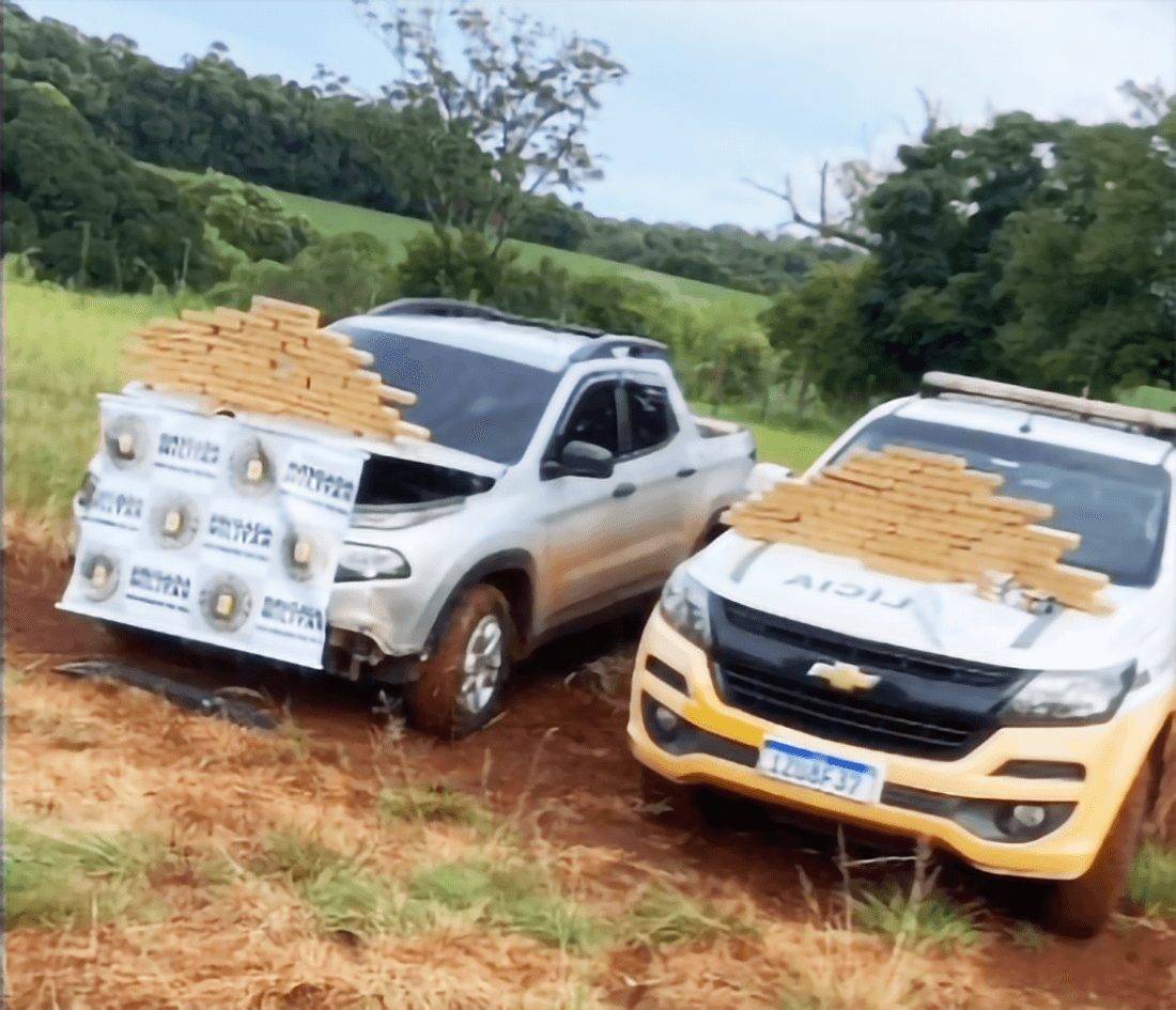 Capa PRE apreende 50 quilos de maconha após perseguição em Santo Augusto