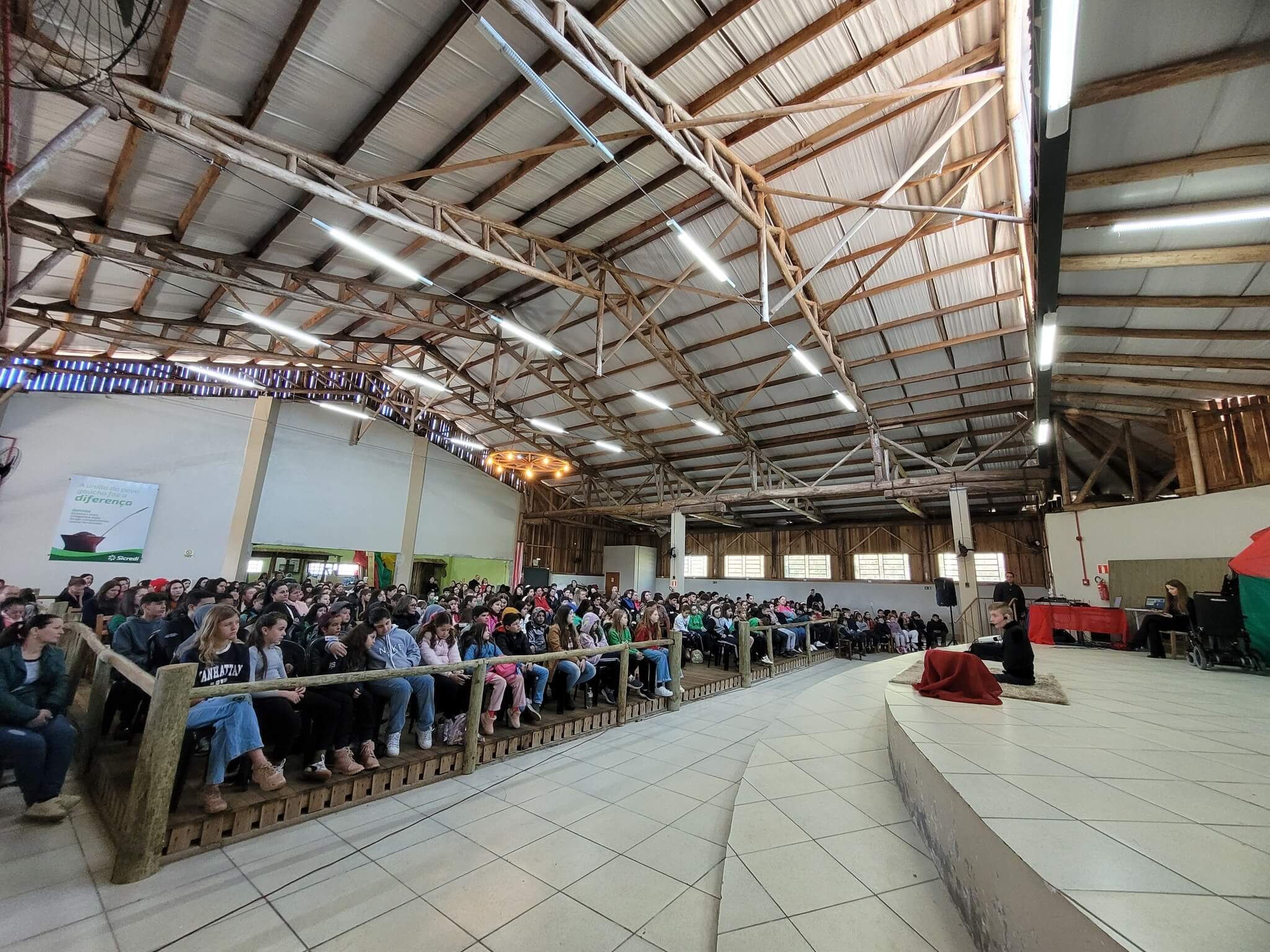 Capa Palestra com Tiago Link emociona e inspira comunidade escolar