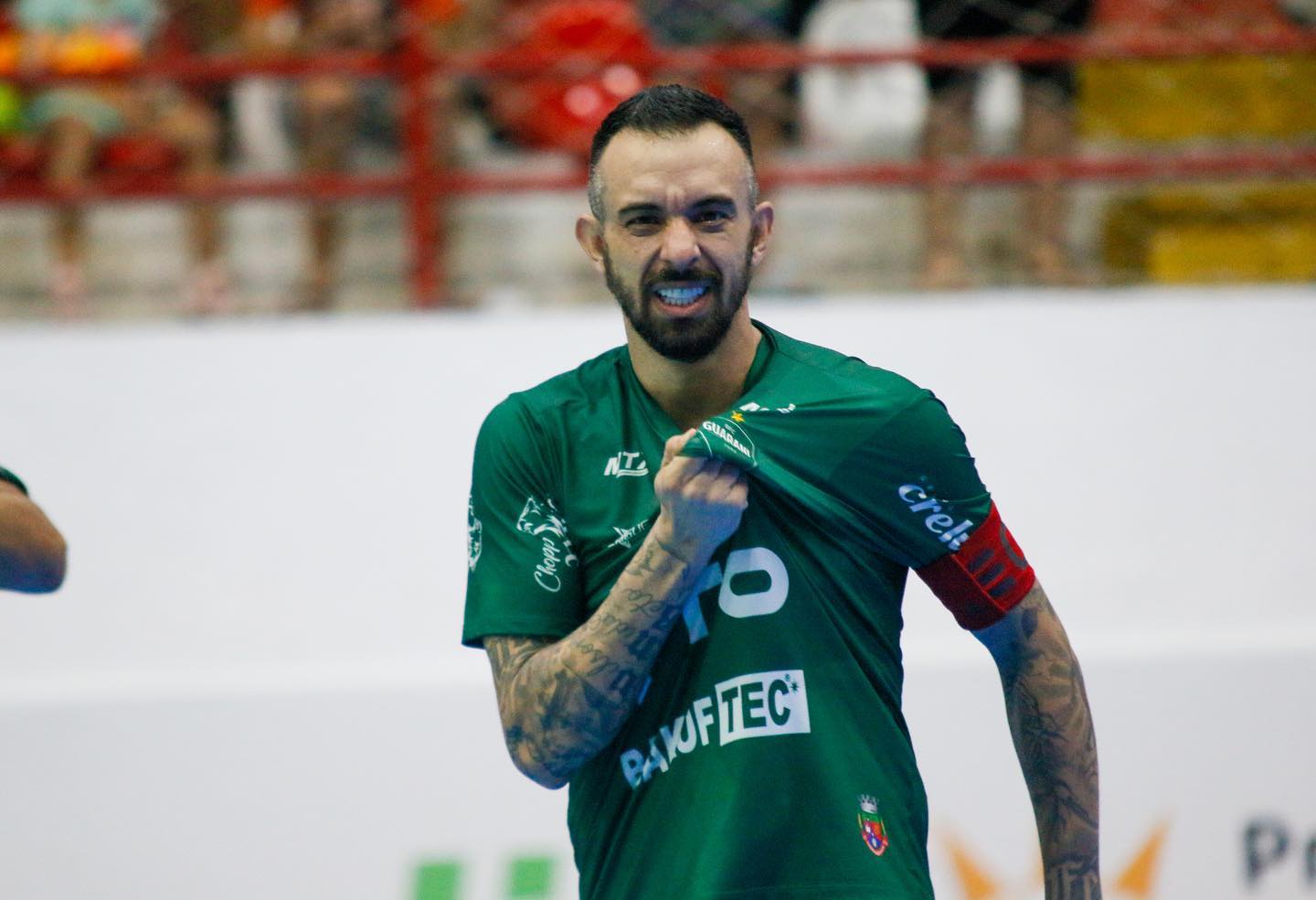 Capa Leandro Caires é submetido a cirurgia
