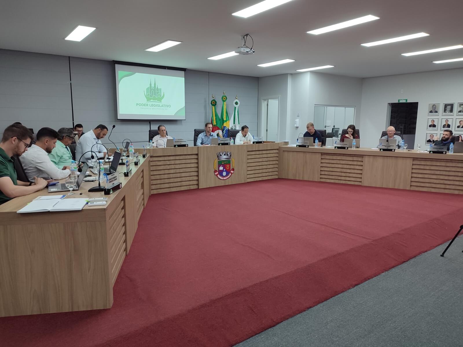 Capa Sessões Ordinárias retornam nesta terça-feira, 7, com Grande Expediente e eleição da Procuradoria Especial da Mulher