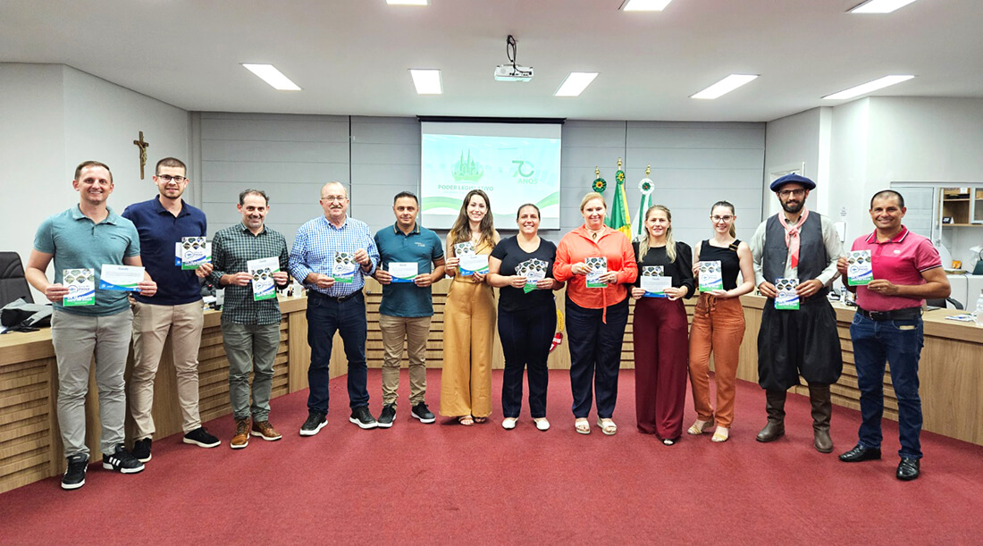 Capa Comissão organizadora convida vereadores e comunidade frederiquense para prestigiarem Feira do Peixe