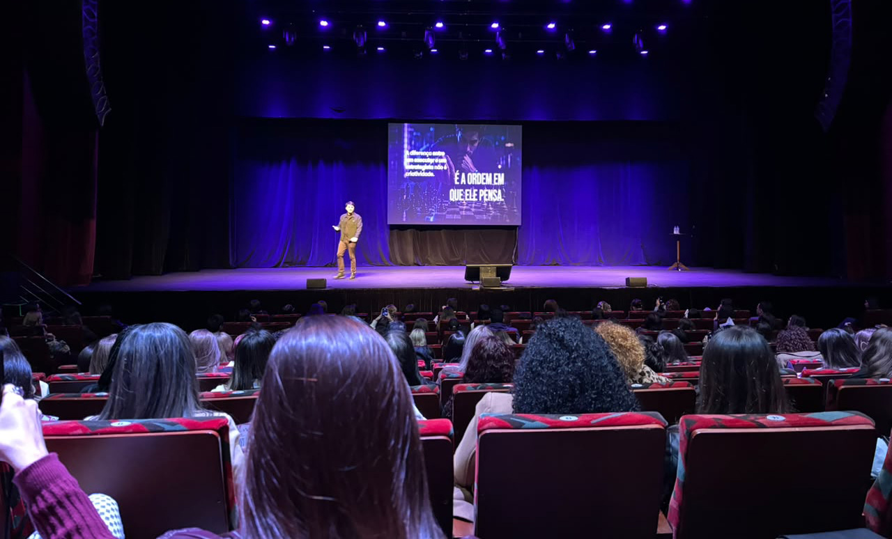 Capa Cotrifred Marca Presença no Plug Social Day em Porto Alegre
