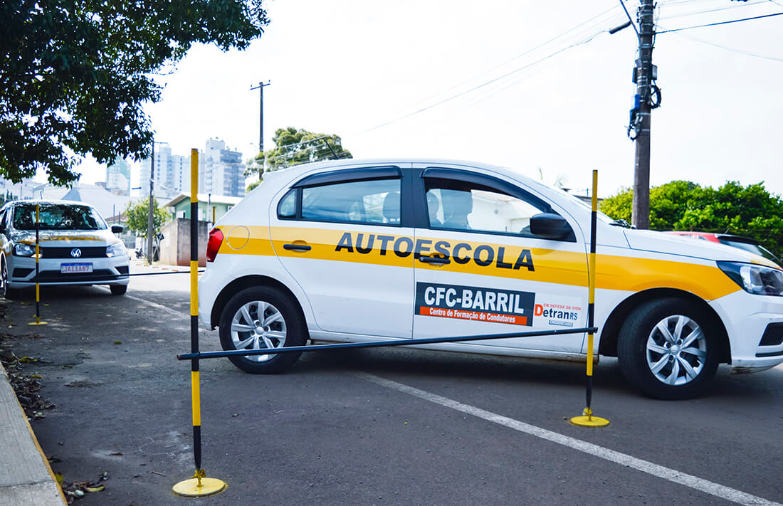 Capa "É um retrocesso perigoso", alerta presidente do SindiCFC-RS sobre proposta para fim da exigência de autoescolas para obter CNH