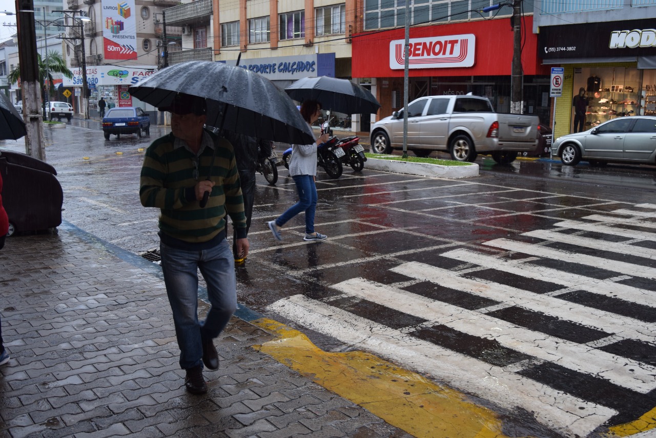 Capa El Niño pode se formar ainda em 2023, trazendo chuva intensa para o Rio Grande do Sul
