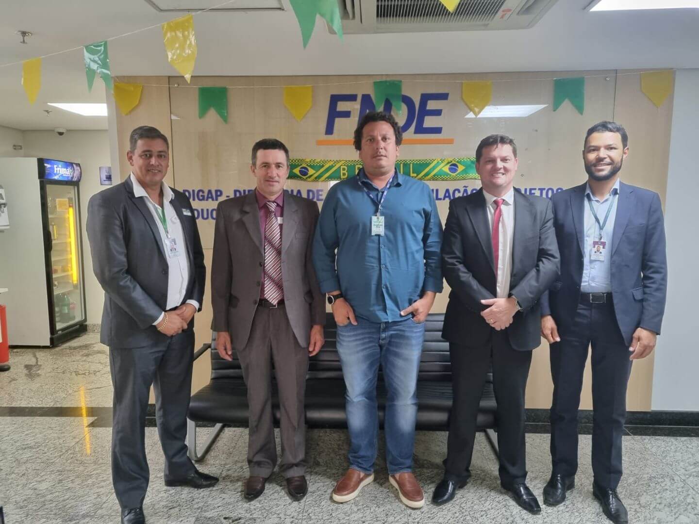Capa Seberi: Prefeito viaja a Brasília em busca de recursos para o município