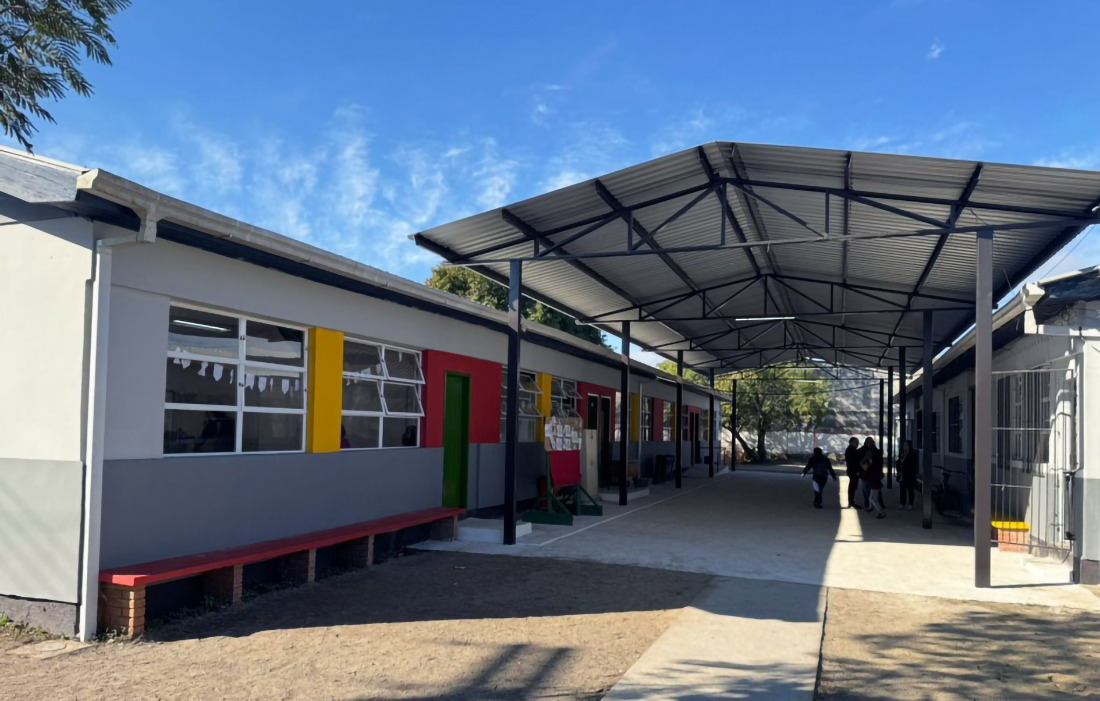 Capa Governo investiu R$ 33,7 milhões em obras escolares iniciadas em julho